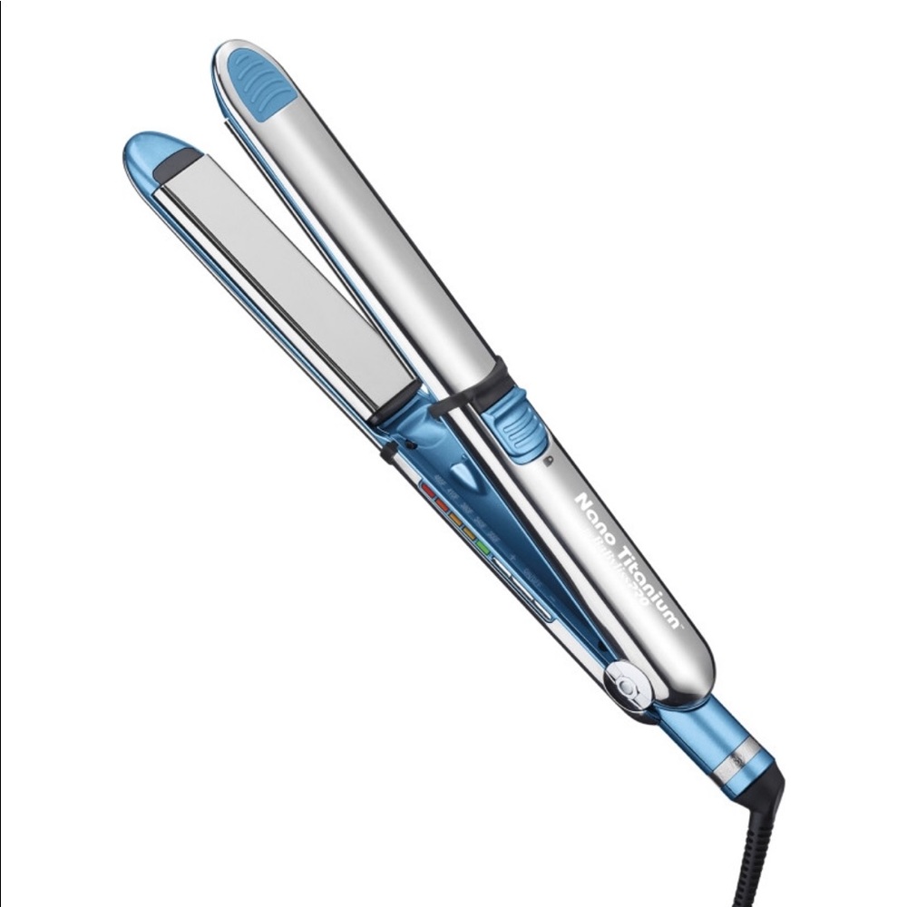 BaBylissPRO Nano Titanium Prima 3000 Flat Iron 1”